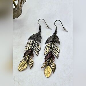 "5/$25" Bronze Brass Colored Articulated Feather Dangle Southwestern Earrings